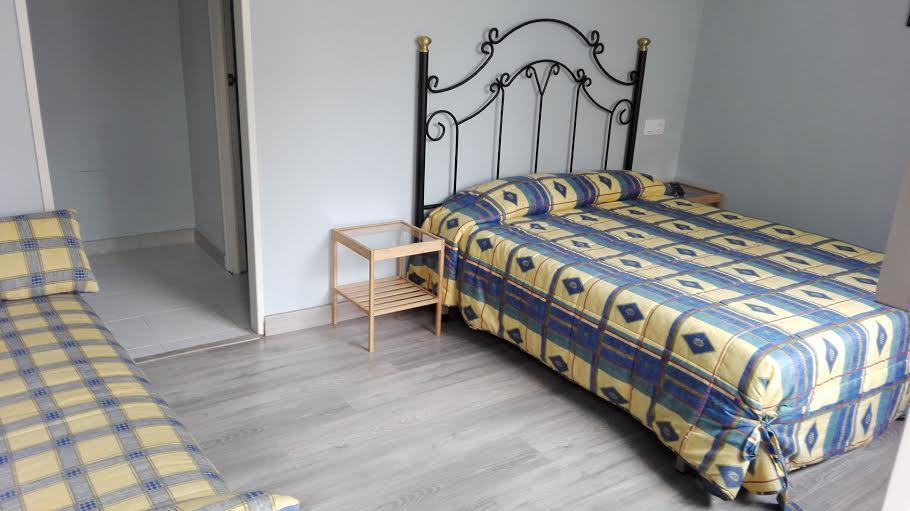 Albergue La Casona Del Peregrino ยาเนส ภายนอก รูปภาพ